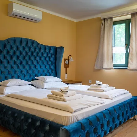 Provence Birtok 2*