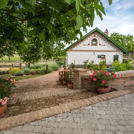 Provence Birtok Decs